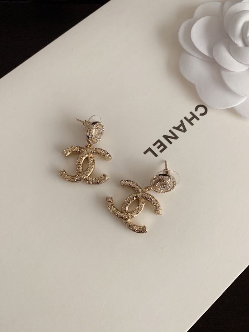 Ch**el earrings